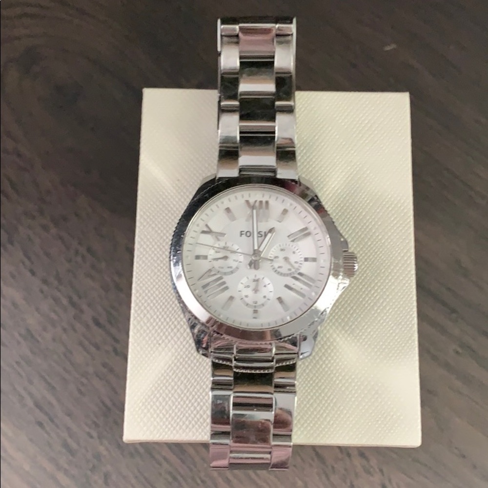 Fossil watch